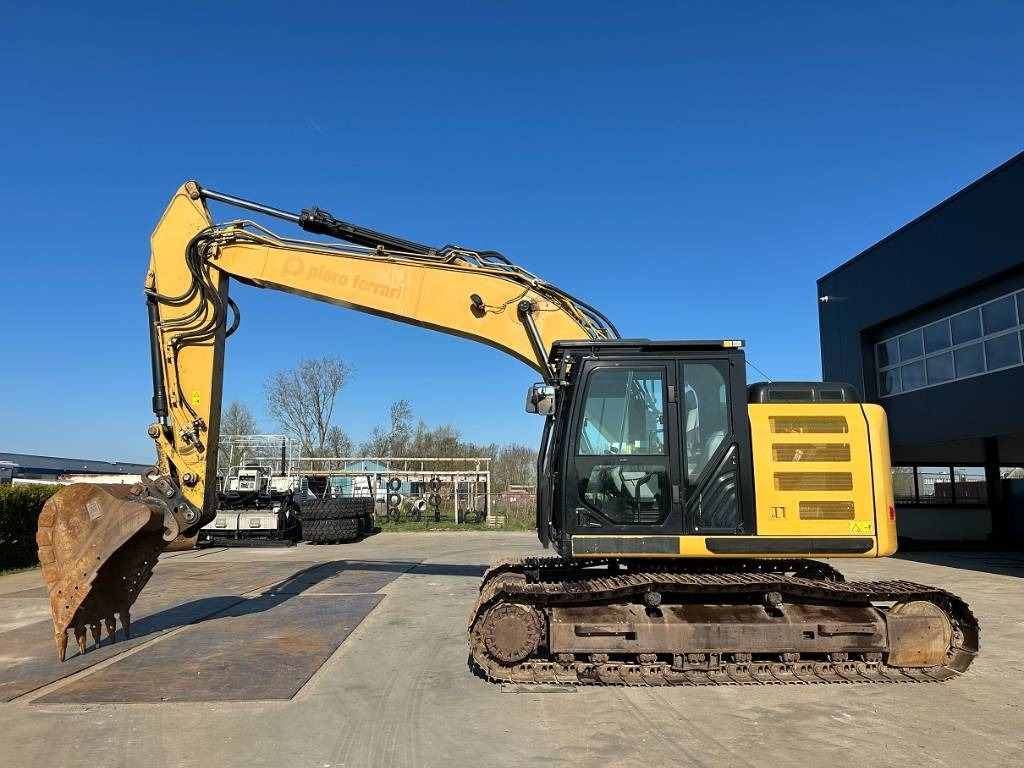 CAT 320 E - Гусеничный экскаватор: фото 1 CAT 320 E - Гусеничный экскаватор: фото 1