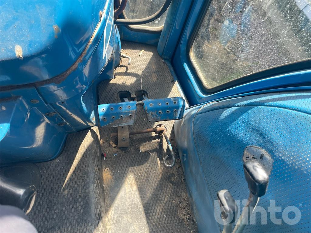 Трактор FORD 6610 4WD: фото 40