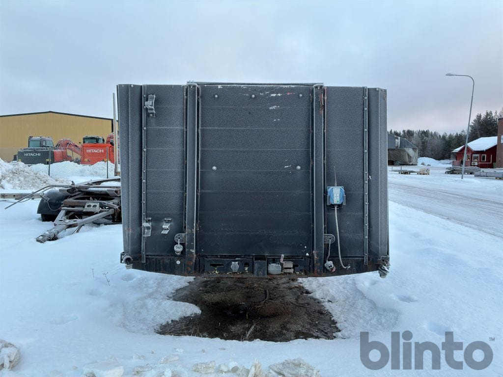 GOLDHOFER STZ-L 4-44/80 - Полуприцеп бортовой/ Платформа: фото 2 GOLDHOFER STZ-L 4-44/80 - Полуприцеп бортовой/ Платформа: фото 2