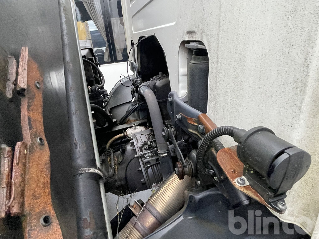 Грузовик SCANIA P94GB4X2NA230: фото 39