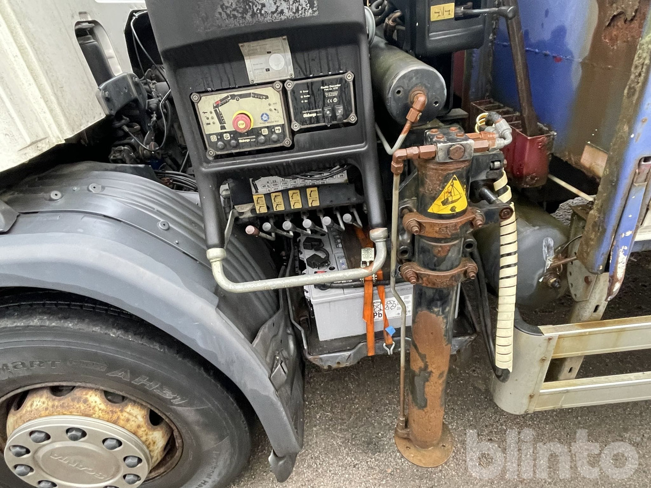 Грузовик SCANIA P94GB4X2NA230: фото 21