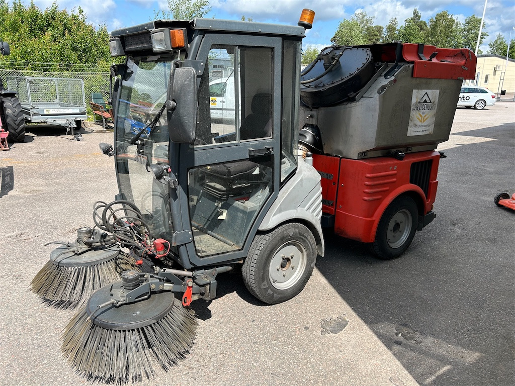 Hako Citymaster 1200 - Подметально-уборочная машина: фото 1 Hako Citymaster 1200 - Подметально-уборочная машина: фото 1