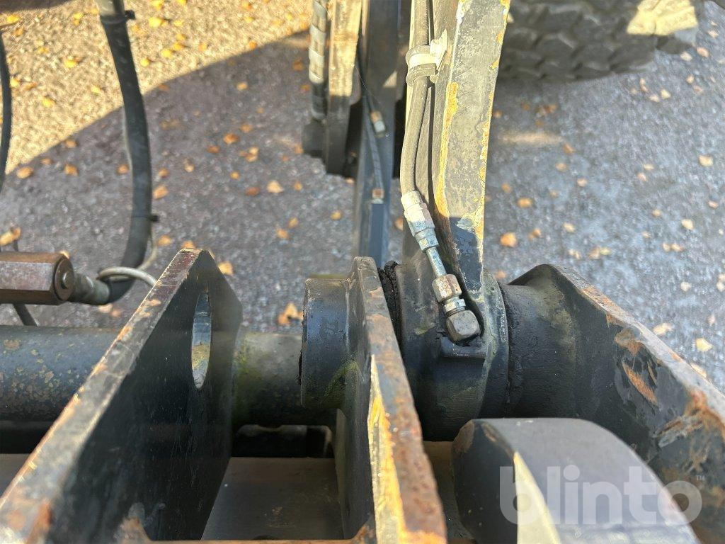 Экскаватор-погрузчик Huddig 1160 D: фото 22 Экскаватор-погрузчик Huddig 1160 D: фото 22