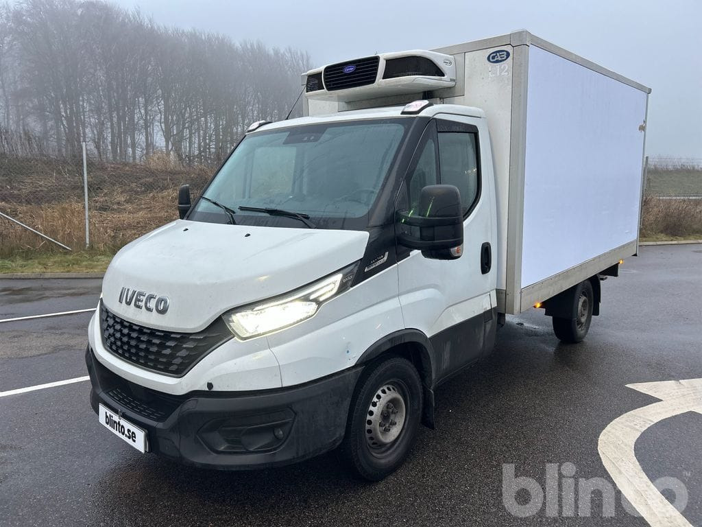 Iveco Daily 35-140 - Carrier Pulsor 400 - Фургон-рефрижератор: фото 1 Iveco Daily 35-140 - Carrier Pulsor 400 - Фургон-рефрижератор: фото 1