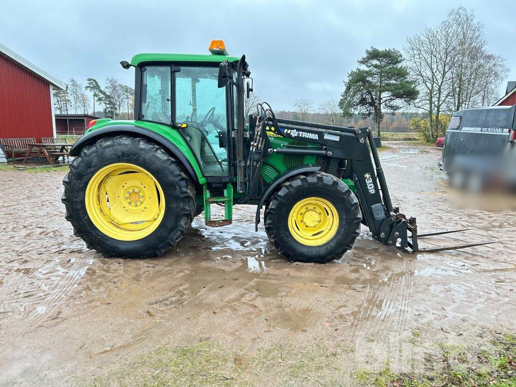 JOHN DEERE 6320E - Трактор: фото 4 JOHN DEERE 6320E - Трактор: фото 4