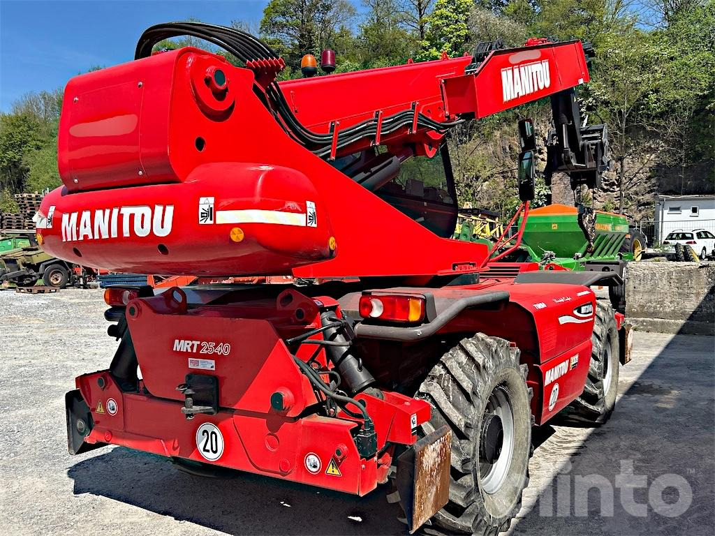 Manitou MRT 2540 Turbo drehbar, mit Seilwinde + Palettengabel - Телескопический погрузчик: фото 2 Manitou MRT 2540 Turbo drehbar, mit Seilwinde + Palettengabel - Телескопический погрузчик: фото 2