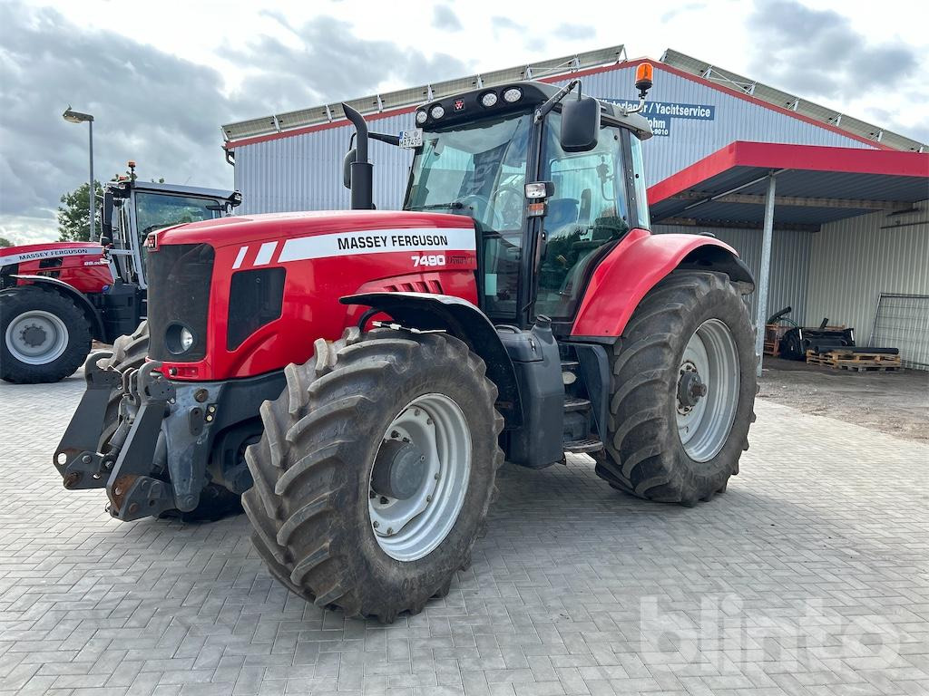 Massey Ferguson Dyna - VT 7490 (2010) - Трактор: фото 1 Massey Ferguson Dyna - VT 7490 (2010) - Трактор: фото 1
