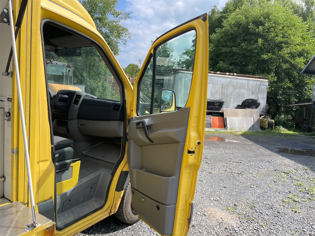 Торговый грузовик Mercedes Benz Sprinter: фото 31