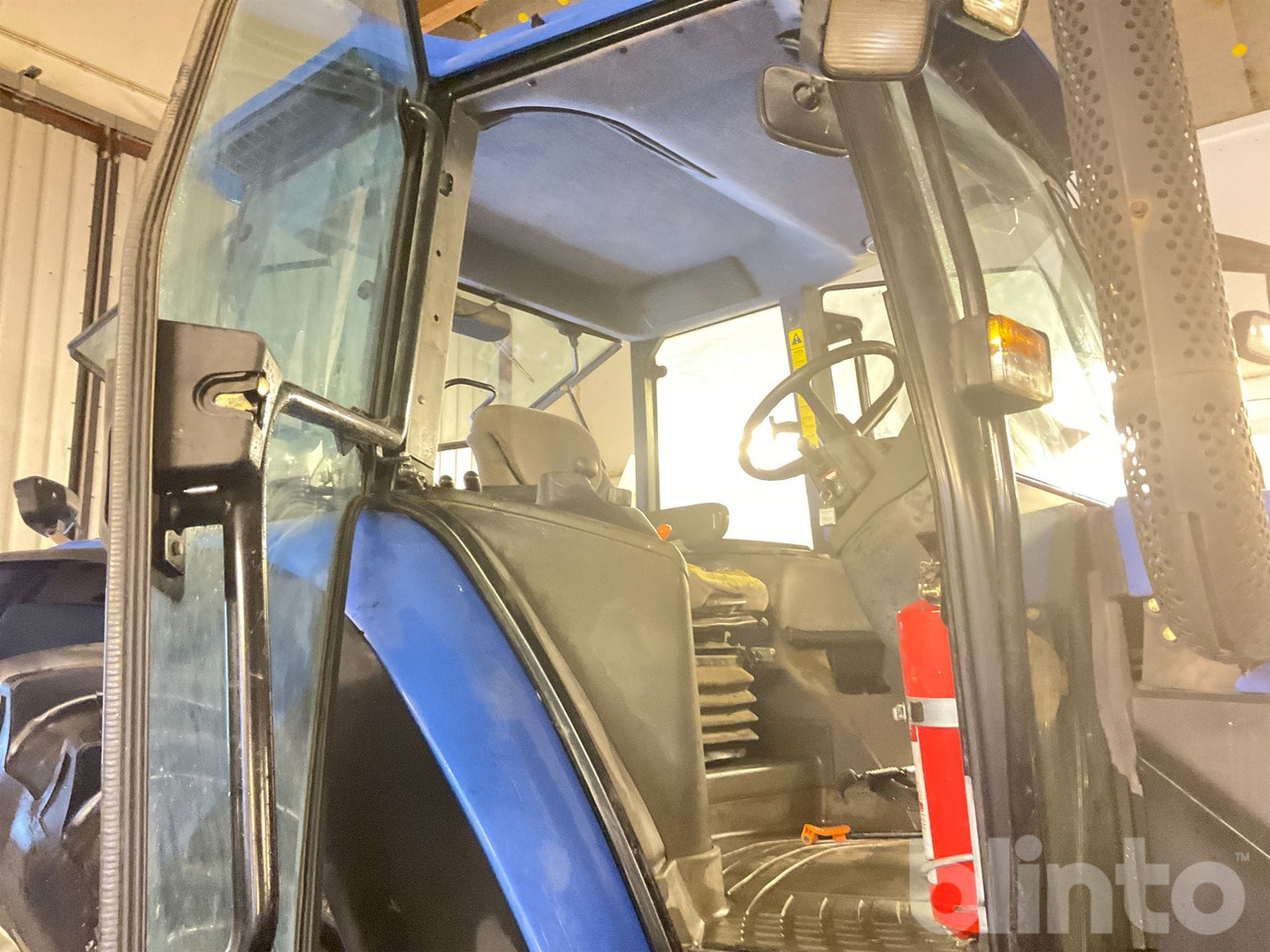 Трактор NEW HOLLAND TM150 4WD: фото 48