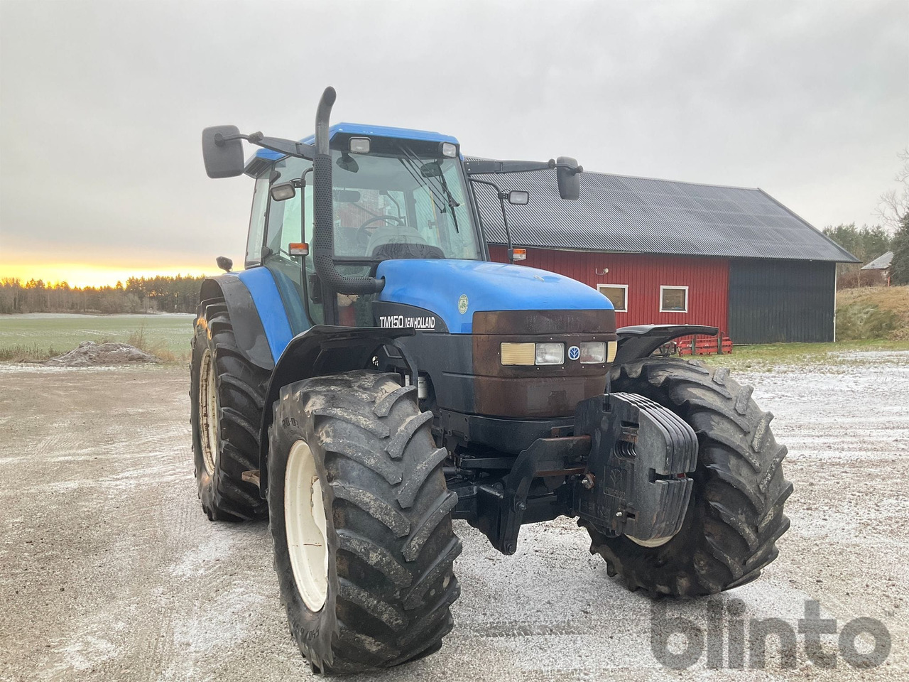 Трактор NEW HOLLAND TM150 4WD: фото 12