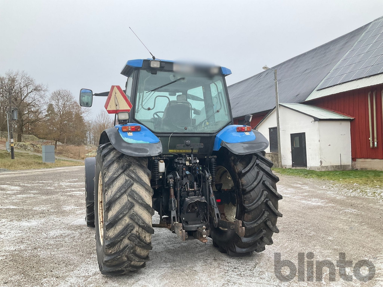 Трактор NEW HOLLAND TM150 4WD: фото 6