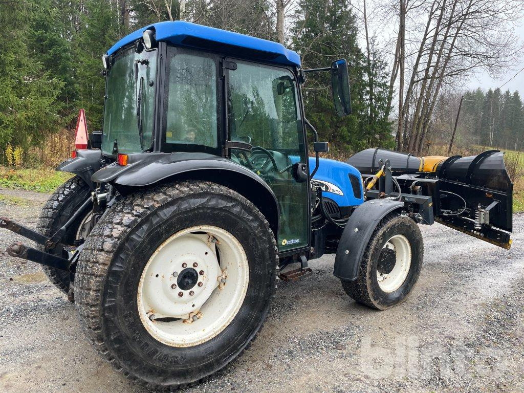 New Holland Tn75da - Трактор: фото 4 New Holland Tn75da - Трактор: фото 4