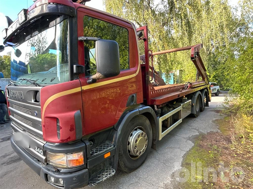 SCANIA P114GB6X2*4NB340 - Грузовик-контейнеровоз/ Сменный кузов: фото 4 SCANIA P114GB6X2*4NB340 - Грузовик-контейнеровоз/ Сменный кузов: фото 4