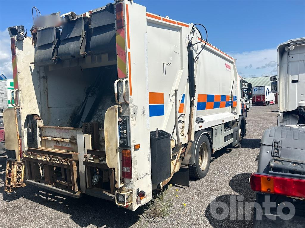 SCANIA P94DB4X2LA230 - Мусоровоз: фото 4 SCANIA P94DB4X2LA230 - Мусоровоз: фото 4