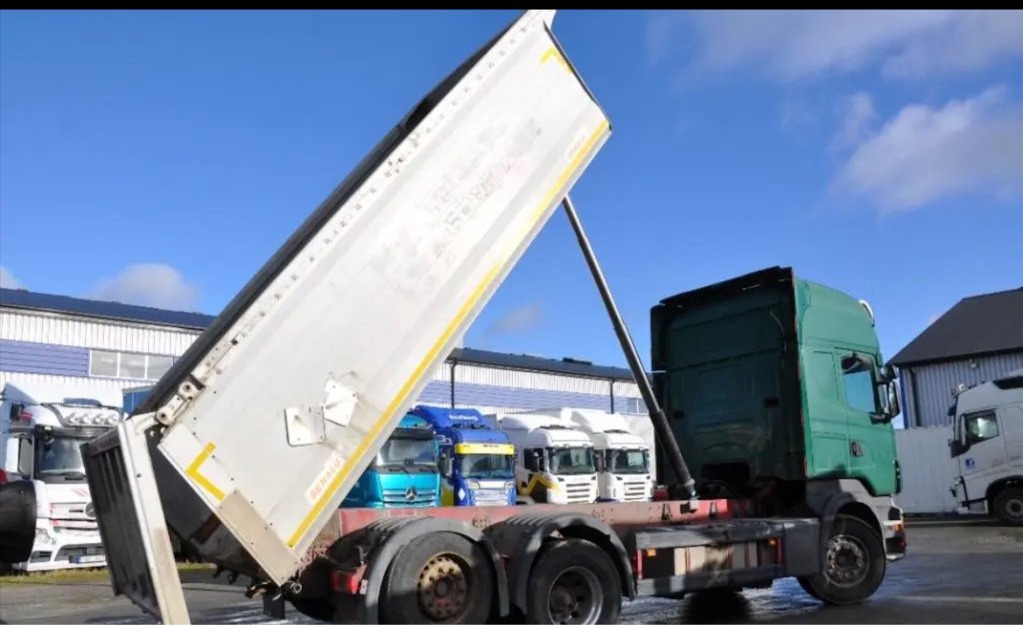 SCANIA R560LB6X2*4HSA - Самосвал: фото 2 SCANIA R560LB6X2*4HSA - Самосвал: фото 2