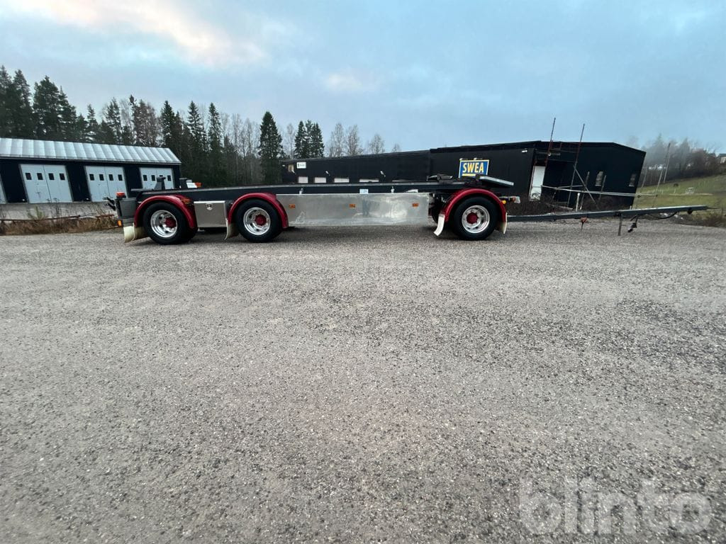 SLP 3-7600-VS - Прицеп-контейнеровоз/ Сменный кузов: фото 4 SLP 3-7600-VS - Прицеп-контейнеровоз/ Сменный кузов: фото 4