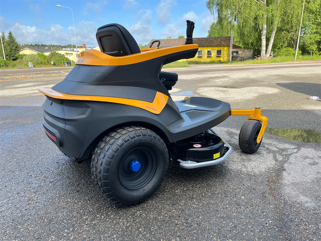 Stiga Gyro 900e (Ny och upp till 13000 m2) - Газонокосилка: фото 5 Stiga Gyro 900e (Ny och upp till 13000 m2) - Газонокосилка: фото 5