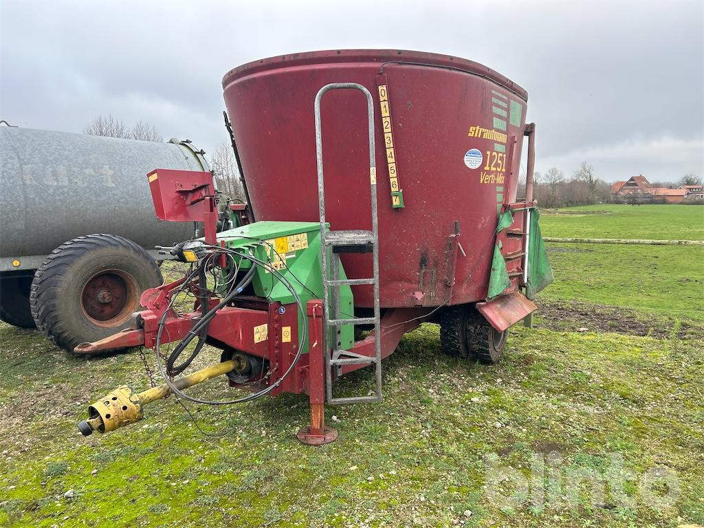 Strautmann Verti-Mix 1251 (2017) - Кормораздатчик: фото 1 Strautmann Verti-Mix 1251 (2017) - Кормораздатчик: фото 1