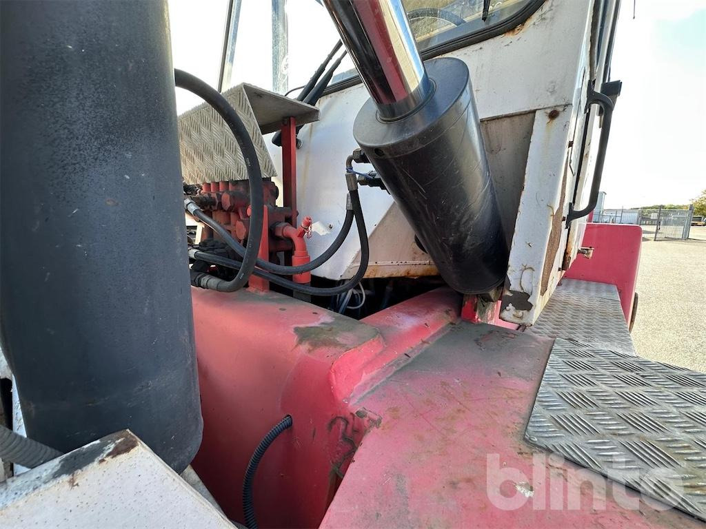 Вилочный погрузчик Svetruck 16 120-38: фото 12