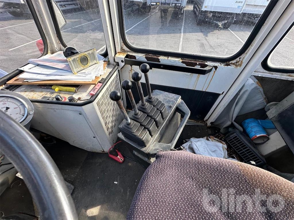 Вилочный погрузчик Svetruck 16 120-38: фото 49