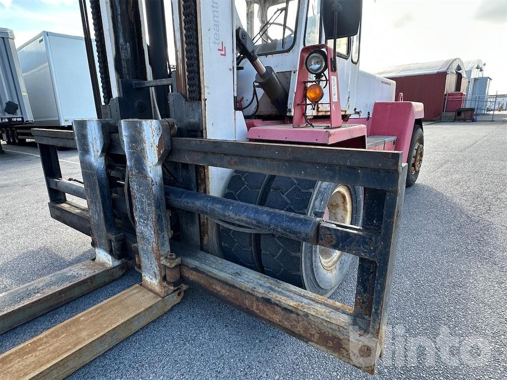 Вилочный погрузчик Svetruck 16 120-38: фото 7