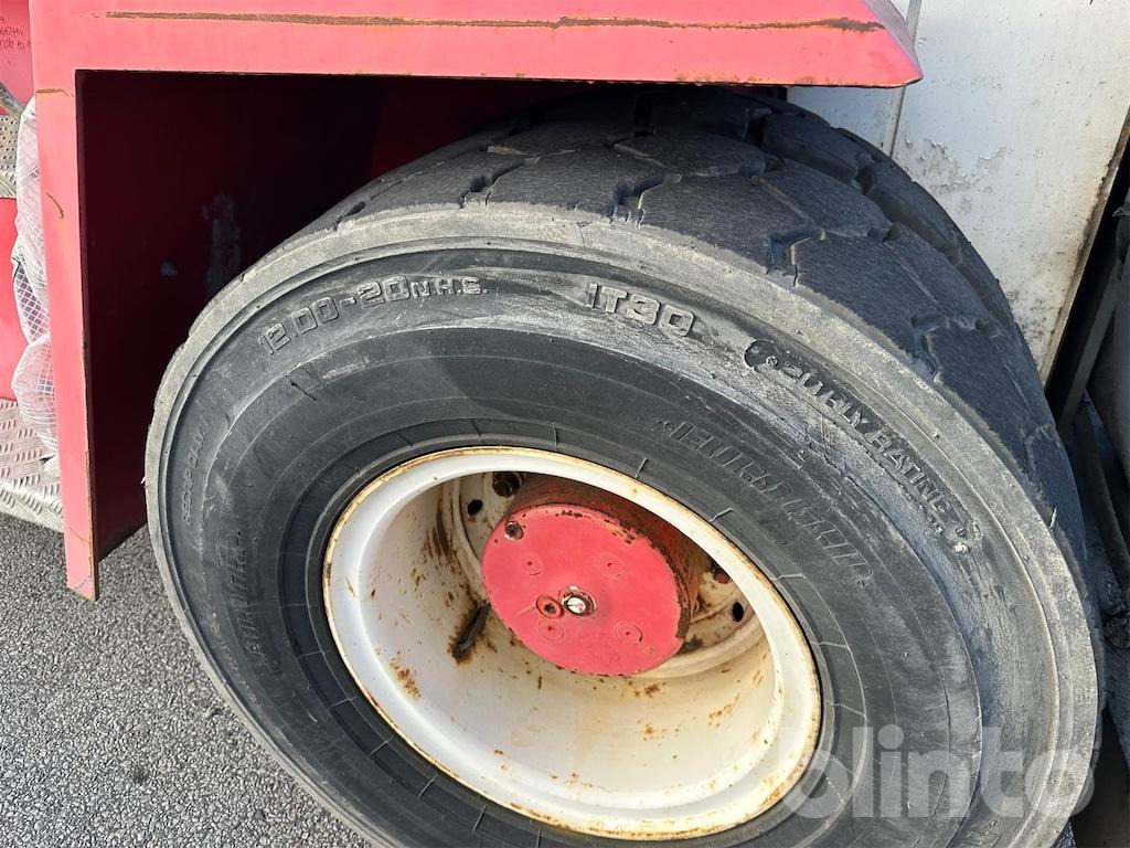 Вилочный погрузчик Svetruck 16 120-38: фото 22