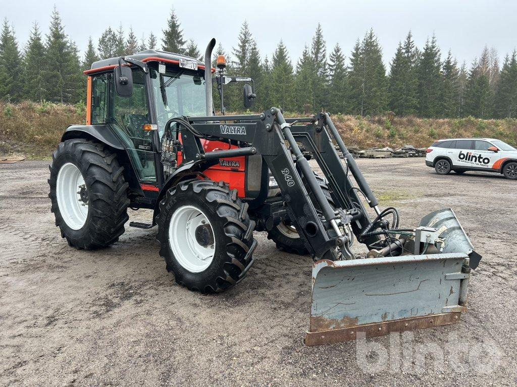 VALTRA A85-4 - Трактор: фото 3 VALTRA A85-4 - Трактор: фото 3