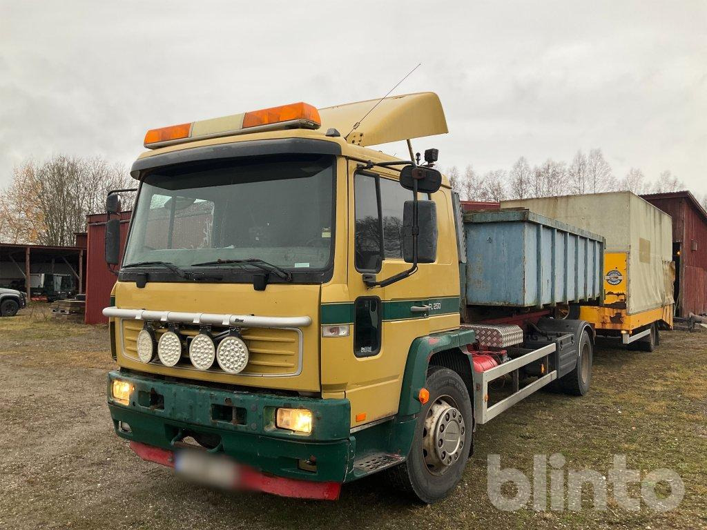 VOLVO FL6 E - Крюковой мультилифт: фото 2 VOLVO FL6 E - Крюковой мультилифт: фото 2