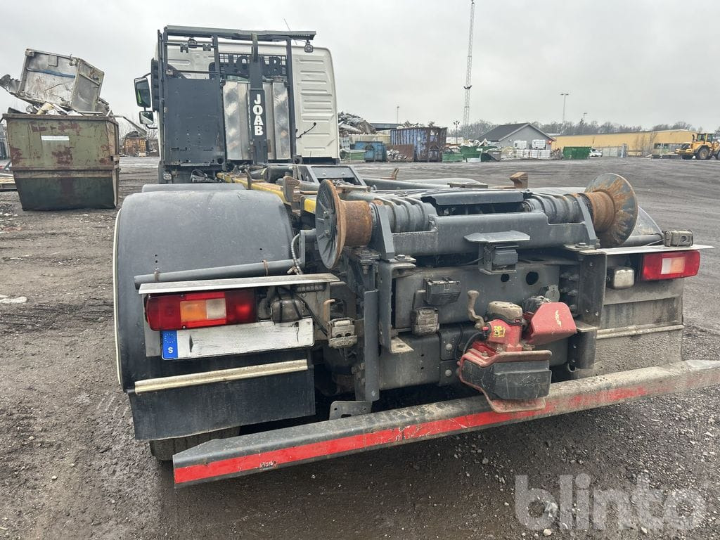 VOLVO FMX 6*2 - Крюковой мультилифт: фото 5 VOLVO FMX 6*2 - Крюковой мультилифт: фото 5