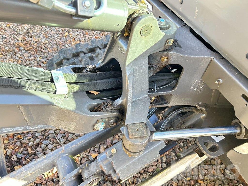 Мини-экскаватор Volvo EC18 E: фото 8