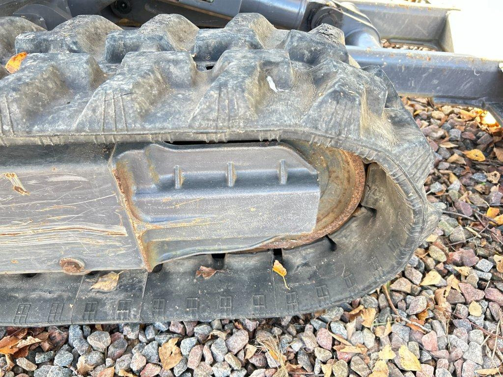 Мини-экскаватор Volvo EC18 E: фото 32