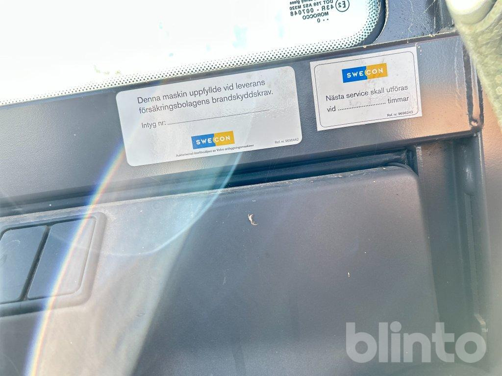 Мини-экскаватор Volvo EC18 E: фото 16