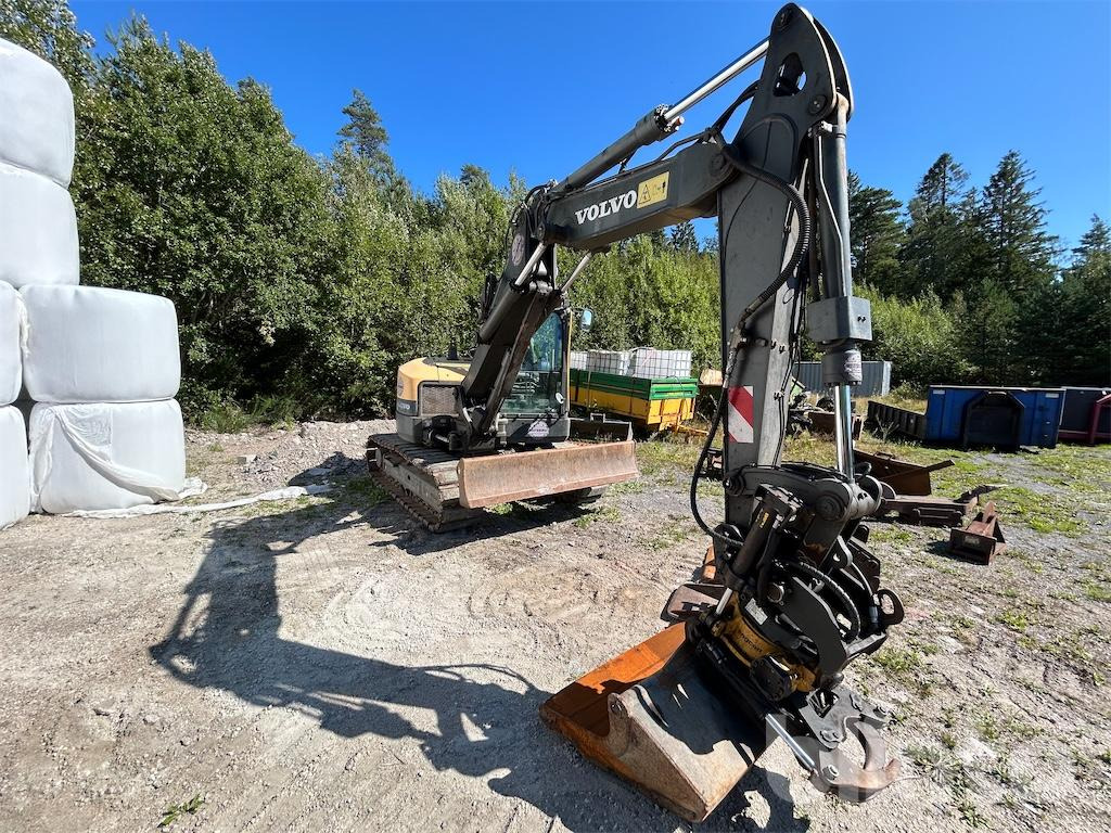 Volvo ECR88D - Гусеничный экскаватор: фото 3 Volvo ECR88D - Гусеничный экскаватор: фото 3
