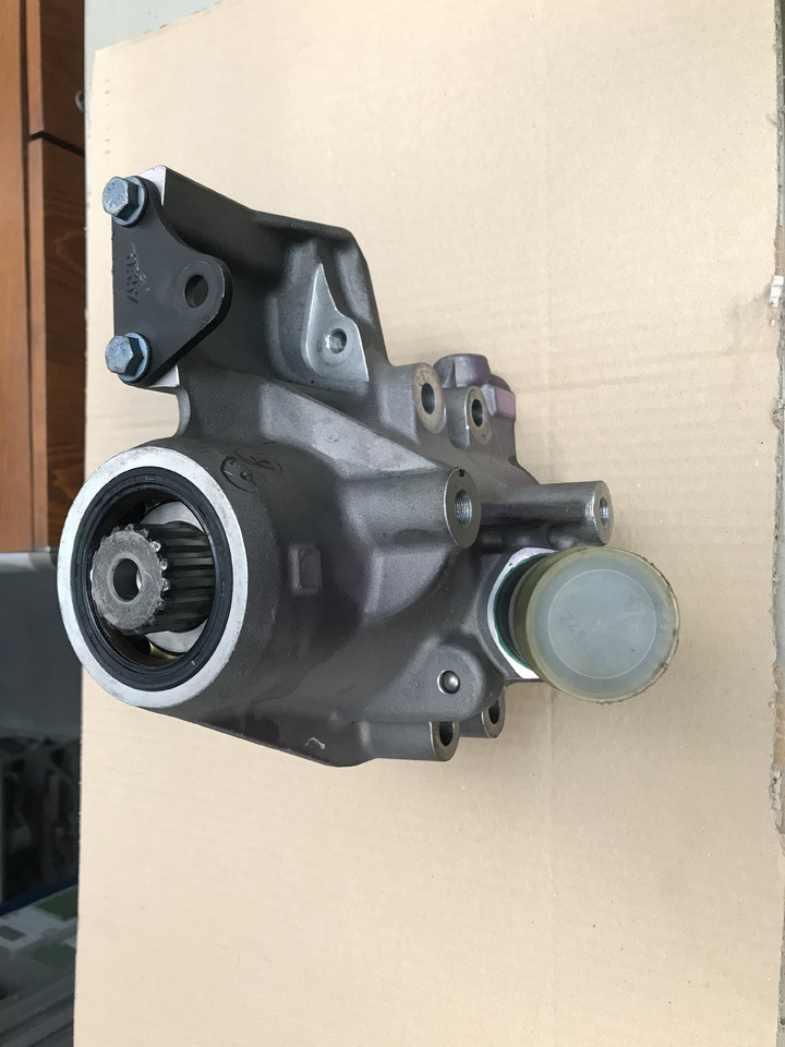CARCASSA RIDUTTORE ASSEMBLAGGIO POMPA CARBURANTE ALTA PRESSIONE MAN 51385075020 - Топливный насос для Грузовиков: фото 2 CARCASSA RIDUTTORE ASSEMBLAGGIO POMPA CARBURANTE ALTA PRESSIONE MAN 51385075020 - Топливный насос для Грузовиков: фото 2