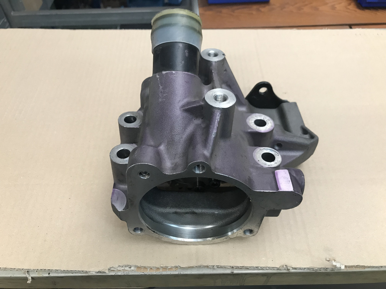 CARCASSA RIDUTTORE ASSEMBLAGGIO POMPA CARBURANTE ALTA PRESSIONE MAN 51385075020 - Топливный насос для Грузовиков: фото 3 CARCASSA RIDUTTORE ASSEMBLAGGIO POMPA CARBURANTE ALTA PRESSIONE MAN 51385075020 - Топливный насос для Грузовиков: фото 3