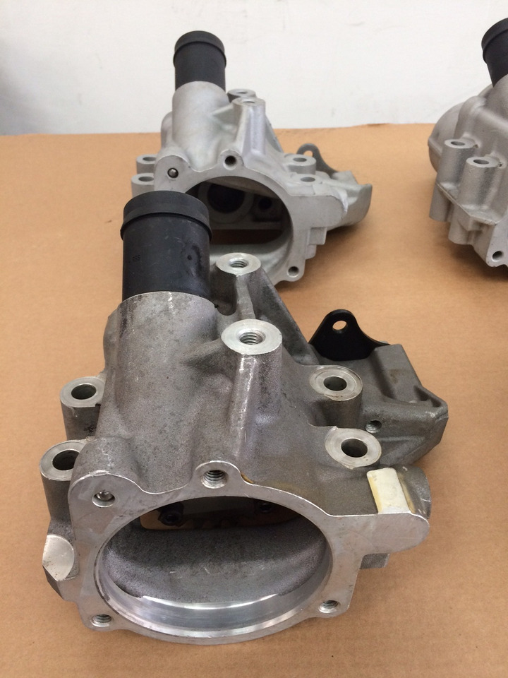 CARCASSA RIDUTTORE PER POMPA CARBURANTE ALTA PRESSIONE - MOTORI MAN D2066 / D2676 - Топливный насос для Грузовиков: фото 3 CARCASSA RIDUTTORE PER POMPA CARBURANTE ALTA PRESSIONE - MOTORI MAN D2066 / D2676 - Топливный насос для Грузовиков: фото 3