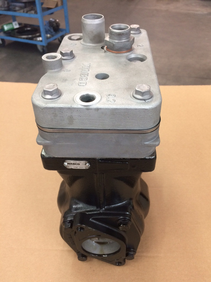 COMPRESSORE ARIA BICILINDRICO MOTORE MERCEDES OM906 - Воздушный компрессор: фото 3 COMPRESSORE ARIA BICILINDRICO MOTORE MERCEDES OM906 - Воздушный компрессор: фото 3