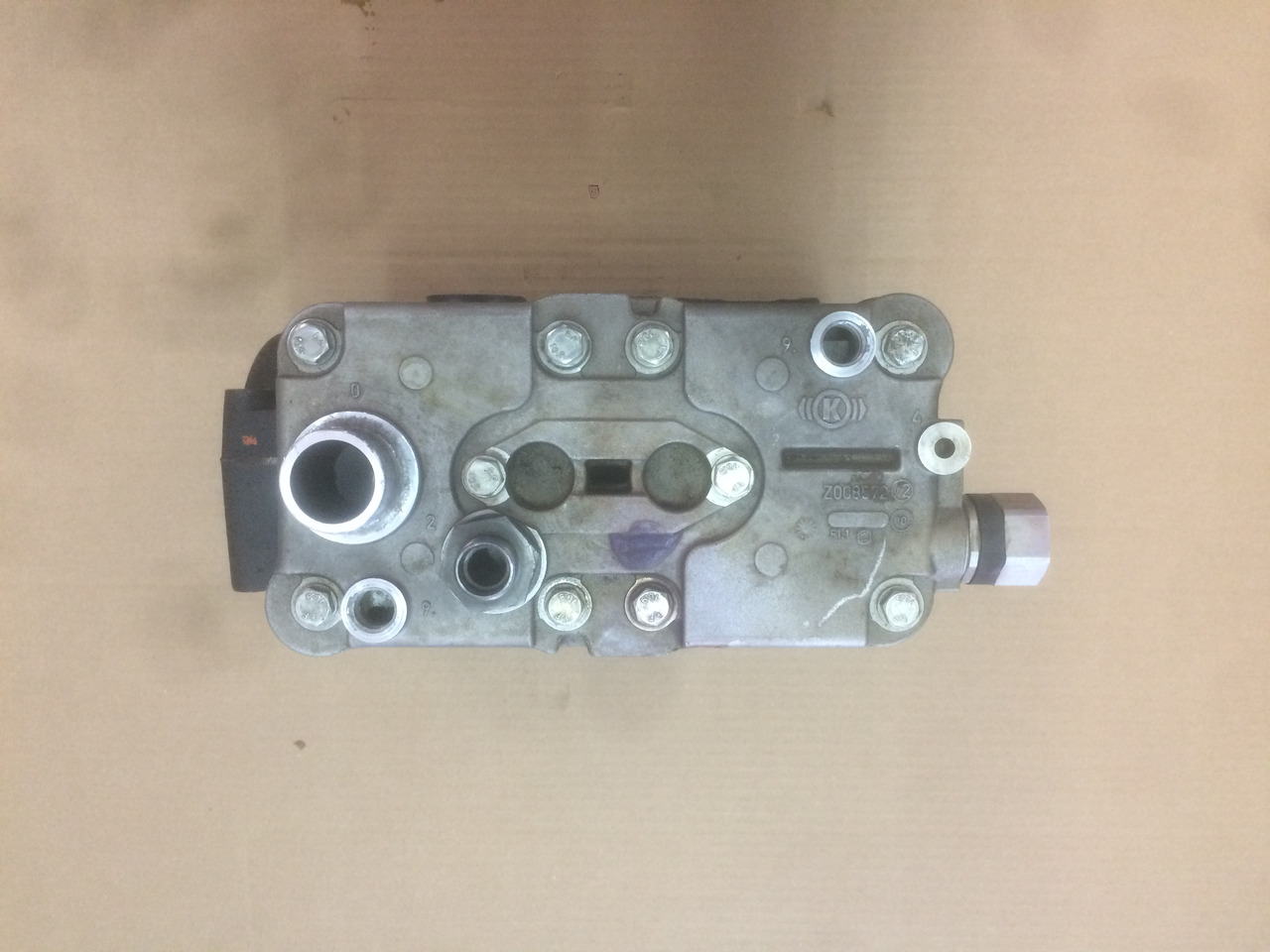 COMPRESSORE ARIA BICILINDRICO SENZA PRESA DI FORZA MAN / KNORR - Воздушный компрессор: фото 5 COMPRESSORE ARIA BICILINDRICO SENZA PRESA DI FORZA MAN / KNORR - Воздушный компрессор: фото 5