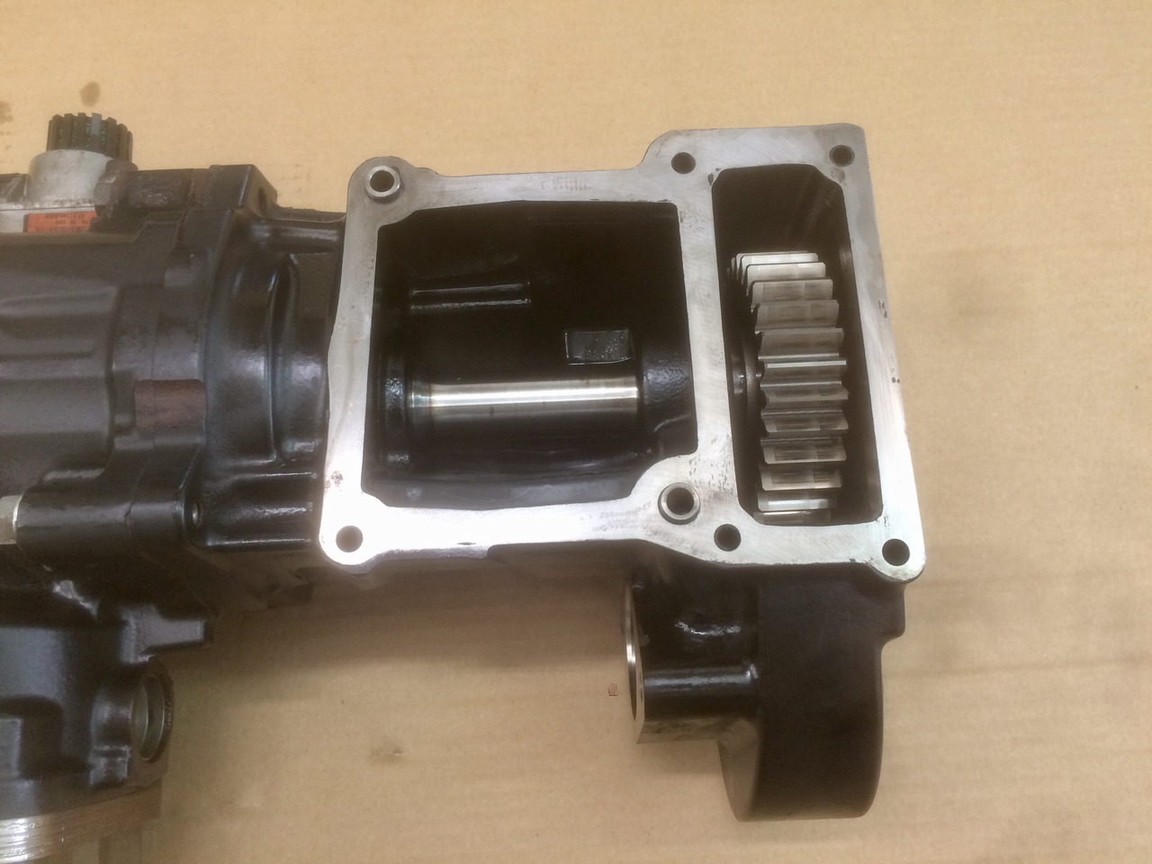 COMPRESSORE ARIA MONOCILINDRICO CON FRIZIONE MAN / KNORR - Воздушный компрессор: фото 5 COMPRESSORE ARIA MONOCILINDRICO CON FRIZIONE MAN / KNORR - Воздушный компрессор: фото 5