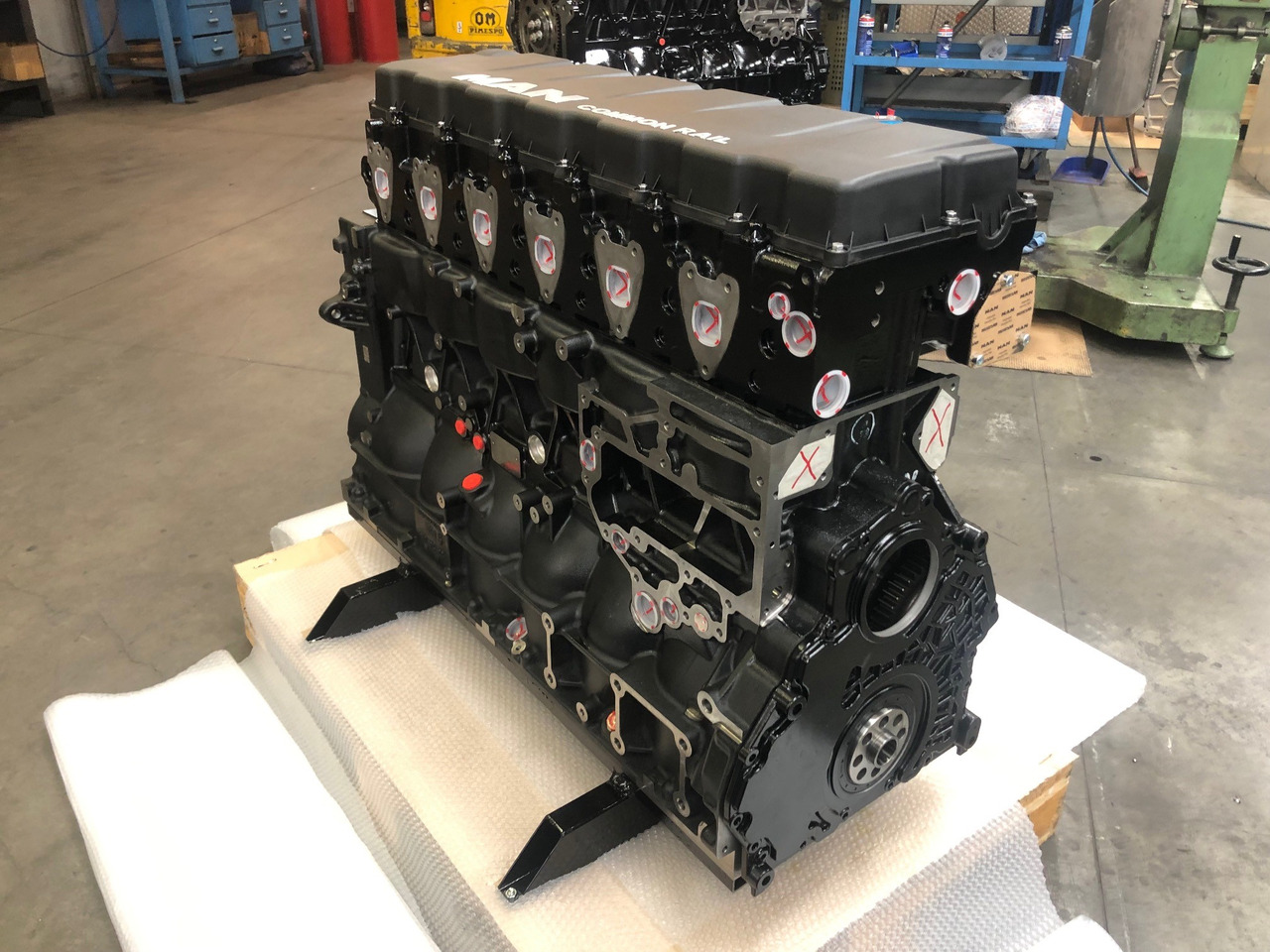 LONGBLOCK MAN D2066 EURO 6 (camion) - Блок цилиндров для Грузовиков: фото 2 LONGBLOCK MAN D2066 EURO 6 (camion) - Блок цилиндров для Грузовиков: фото 2