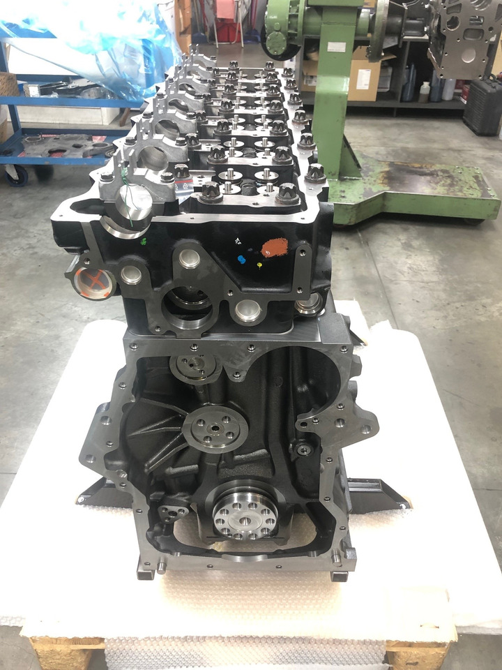 Блок цилиндров для Автобусов LONGBLOCK MAN D2676 EURO 6c (bus): фото 6 Блок цилиндров для Автобусов LONGBLOCK MAN D2676 EURO 6c (bus): фото 6