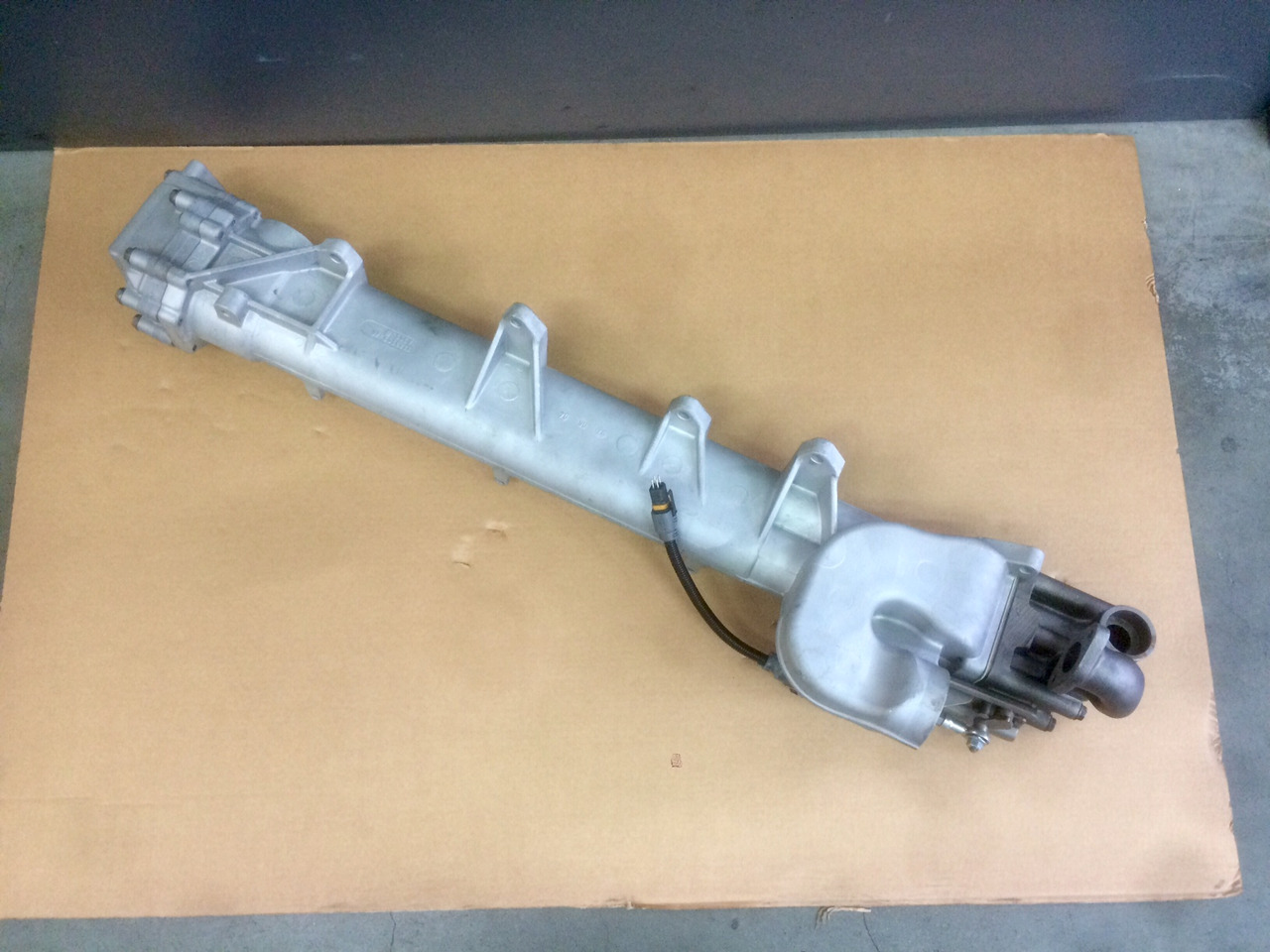 MODULO EGR (modulo ricircolo gas di scarico) - Motori MAN D2066 / D2676 - Euro 3 / Euro 4 - RIF. MAN 51081007047 - 51081007060 - 51081007063 - 51081007196 - Радиатор EGR: фото 4 MODULO EGR (modulo ricircolo gas di scarico) - Motori MAN D2066 / D2676 - Euro 3 / Euro 4 - RIF. MAN 51081007047 - 51081007060 - 51081007063 - 51081007196 - Радиатор EGR: фото 4