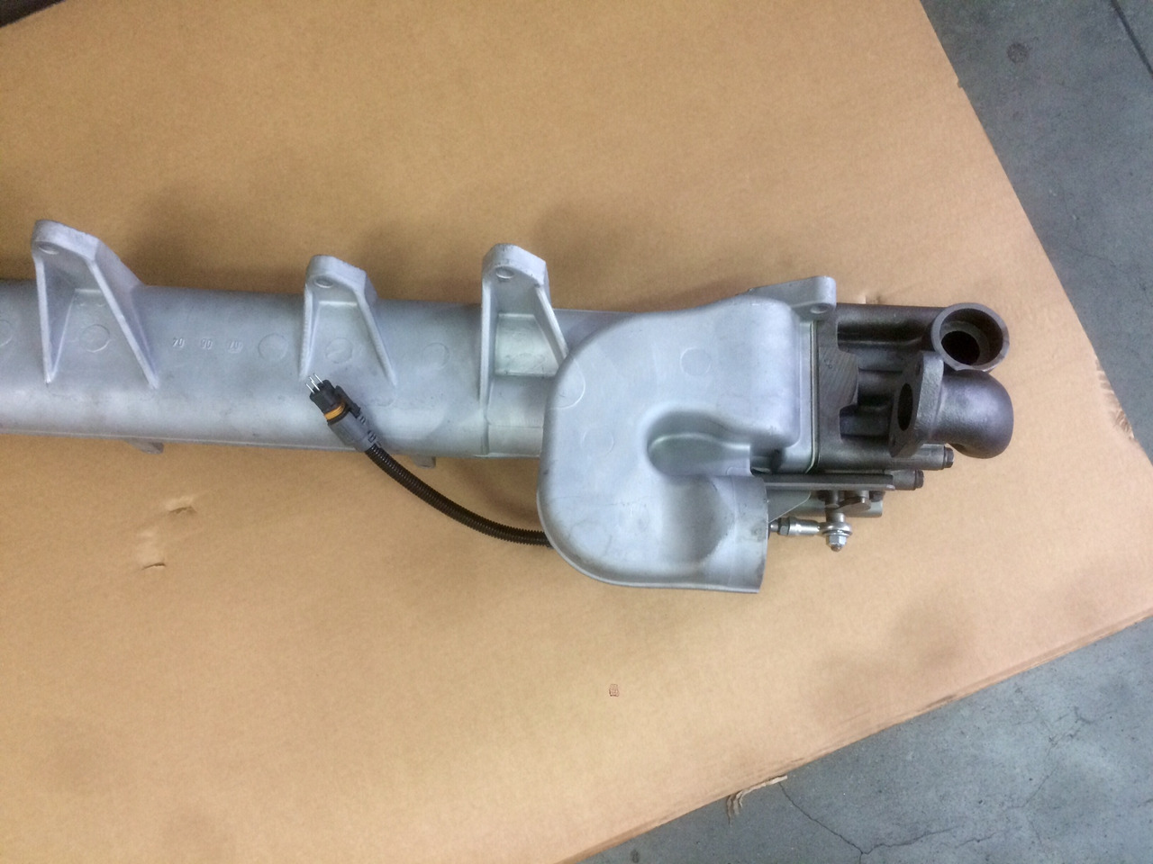 MODULO EGR (modulo ricircolo gas di scarico) - Motori MAN D2066 / D2676 - Euro 3 / Euro 4 - RIF. MAN 51081007047 - 51081007060 - 51081007063 - 51081007196 - Радиатор EGR: фото 5 MODULO EGR (modulo ricircolo gas di scarico) - Motori MAN D2066 / D2676 - Euro 3 / Euro 4 - RIF. MAN 51081007047 - 51081007060 - 51081007063 - 51081007196 - Радиатор EGR: фото 5