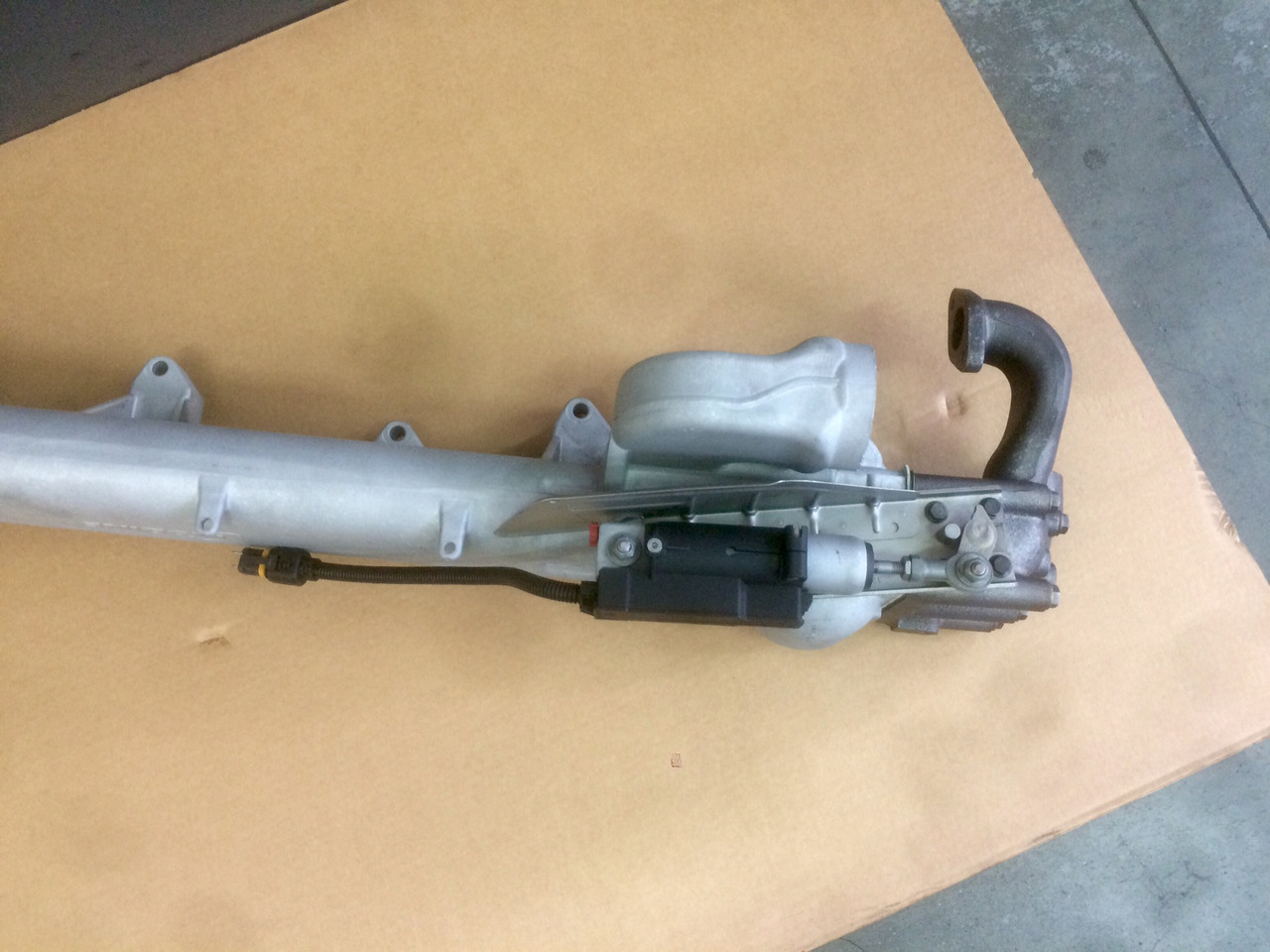 MODULO EGR (modulo ricircolo gas di scarico) - Motori MAN D2066 / D2676 - Euro 3 / Euro 4 - RIF. MAN 51081007140 - 51081007152 - 51081007141 - Радиатор EGR: фото 4 MODULO EGR (modulo ricircolo gas di scarico) - Motori MAN D2066 / D2676 - Euro 3 / Euro 4 - RIF. MAN 51081007140 - 51081007152 - 51081007141 - Радиатор EGR: фото 4