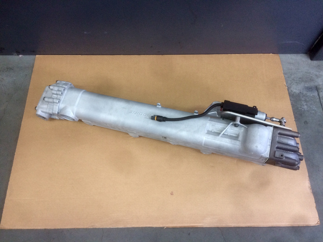 MODULO EGR (modulo ricircolo gas di scarico) - Motori MAN D2066 / D2676 - Euro 3 / Euro 4 - RIF. MAN 51081007140 - 51081007152 - 51081007141 - Радиатор EGR: фото 1 MODULO EGR (modulo ricircolo gas di scarico) - Motori MAN D2066 / D2676 - Euro 3 / Euro 4 - RIF. MAN 51081007140 - 51081007152 - 51081007141 - Радиатор EGR: фото 1