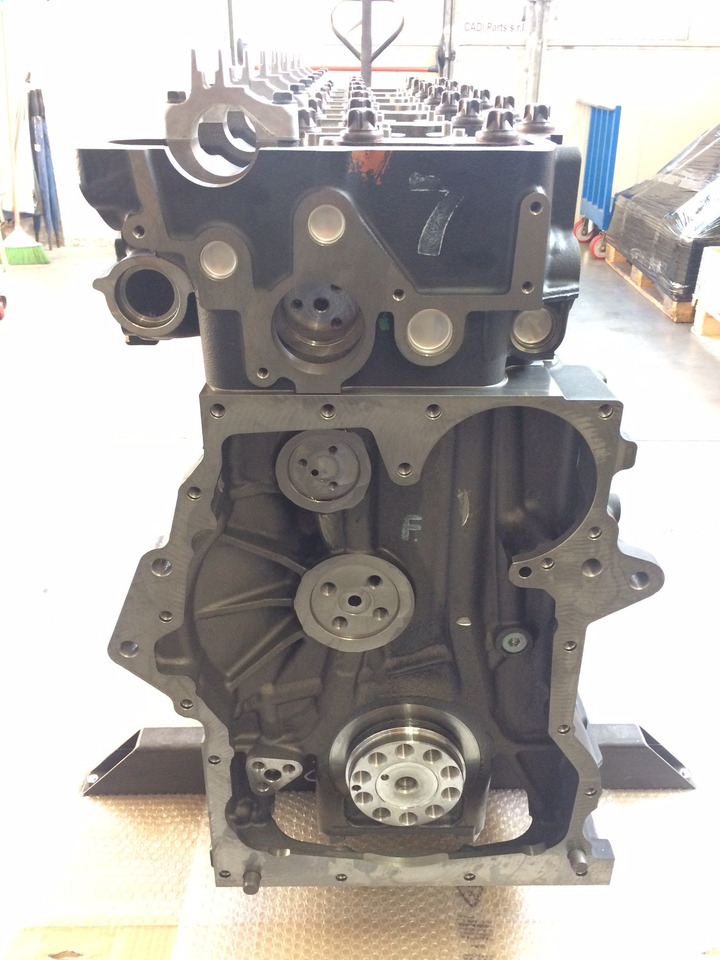 MOTORE MAN D2676 LOH30 - 440CV - EURO 6 - MOTORE AUTOBUS VERTICALE - Двигатель для Автобусов: фото 3 MOTORE MAN D2676 LOH30 - 440CV - EURO 6 - MOTORE AUTOBUS VERTICALE - Двигатель для Автобусов: фото 3