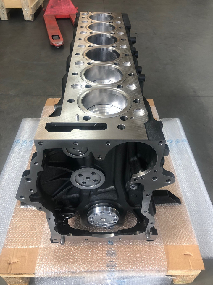 SHORTBLOCK / BLOCCO MOTORE MAN D2676 EURO6 (camion e bus) - Блок цилиндров для Грузовиков: фото 3 SHORTBLOCK / BLOCCO MOTORE MAN D2676 EURO6 (camion e bus) - Блок цилиндров для Грузовиков: фото 3