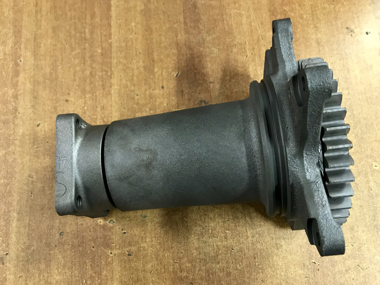 SUPPORTO PORTA VENTILATORE COMPLETO - MOTORI MAN D2066 / MAN D2676 - Система охлаждения для Грузовиков: фото 2 SUPPORTO PORTA VENTILATORE COMPLETO - MOTORI MAN D2066 / MAN D2676 - Система охлаждения для Грузовиков: фото 2