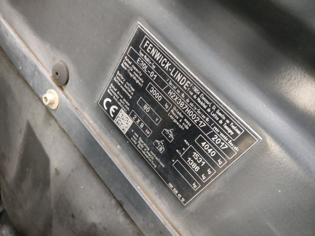 Электропогрузчик Linde E30L-01: фото 9 Электропогрузчик Linde E30L-01: фото 9