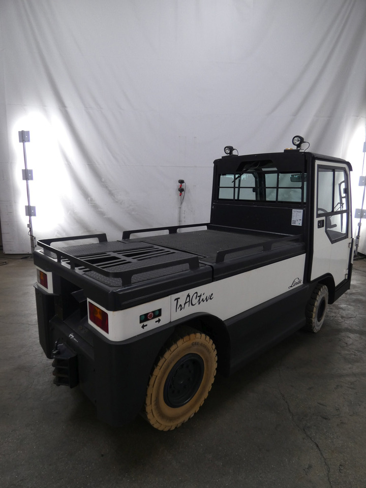 Linde P250 - Складской тягач: фото 2 Linde P250 - Складской тягач: фото 2